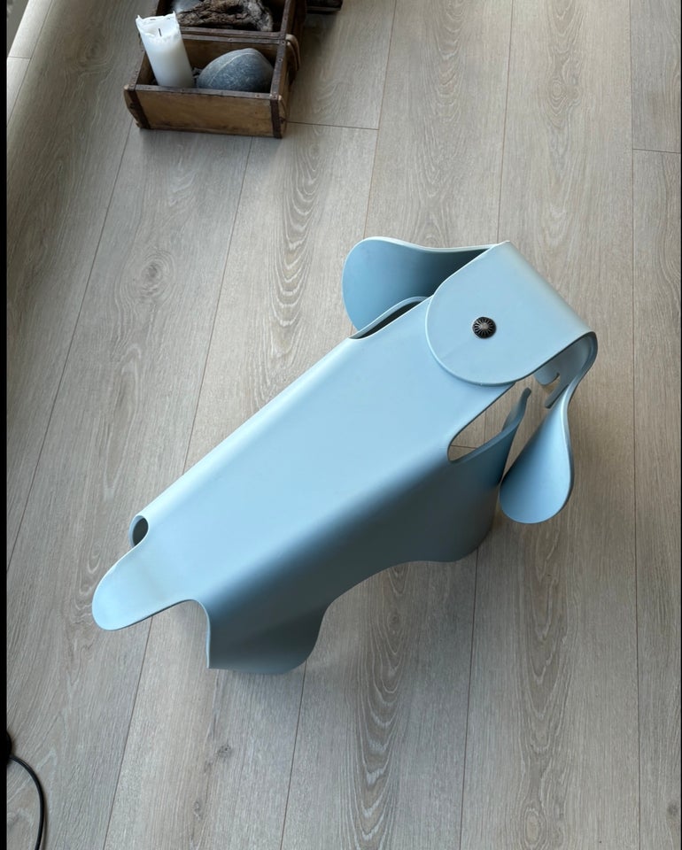 Skammel, Eames STOR elefant