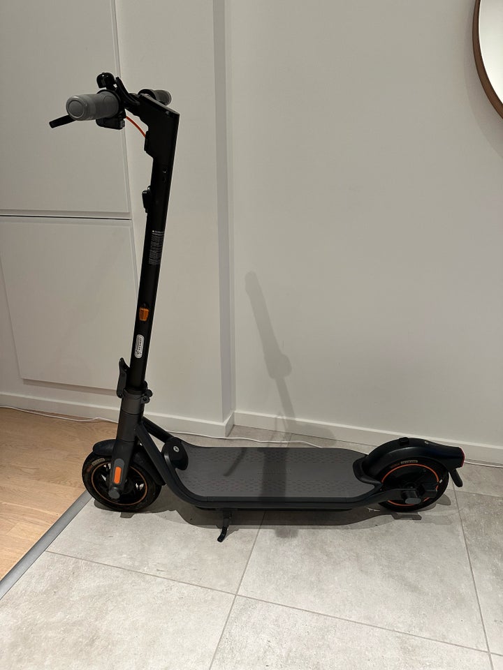 El-løbehjul, Ninebot by Segway,