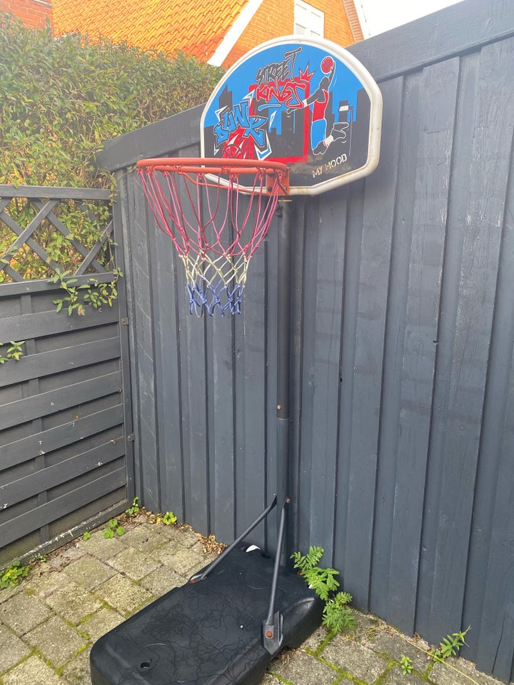 Andet legetøj, Basket kurv til