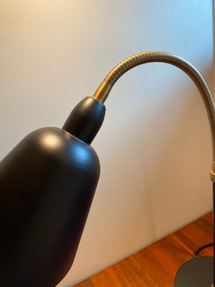 Anden bordlampe, Arne Jacobsen