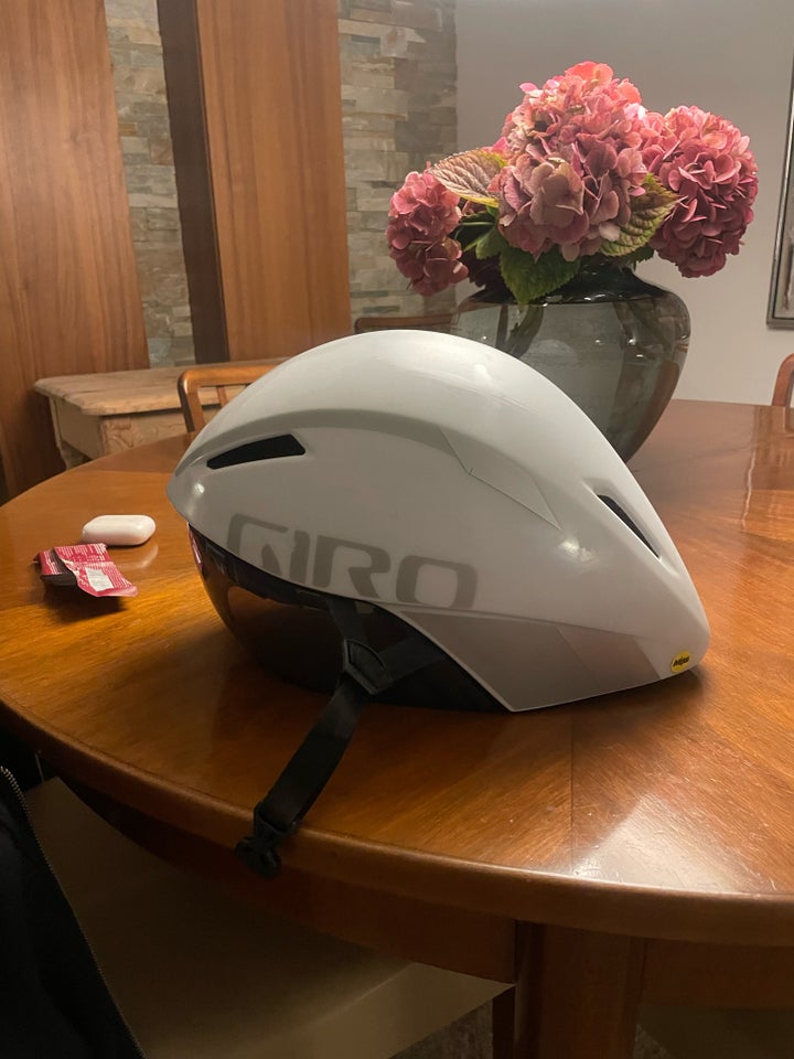 Cykelhjelm, Giro Aerohead visir