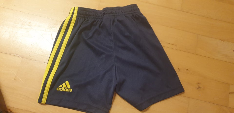 Shorts, Shorts, Adidas