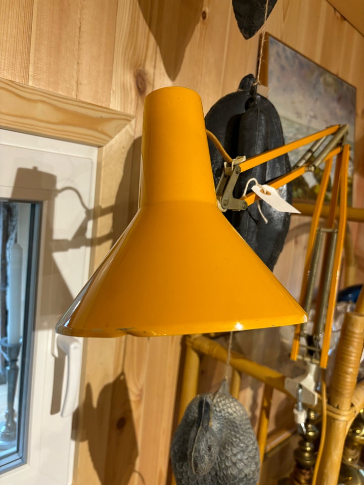 Skrivebordslampe, Arkitektlampe