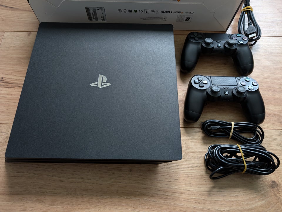 Playstation 4 Pro, 1 TB