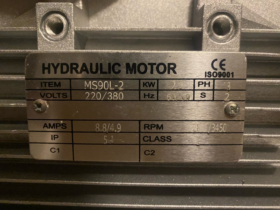 HYDRAULIC MOTOR