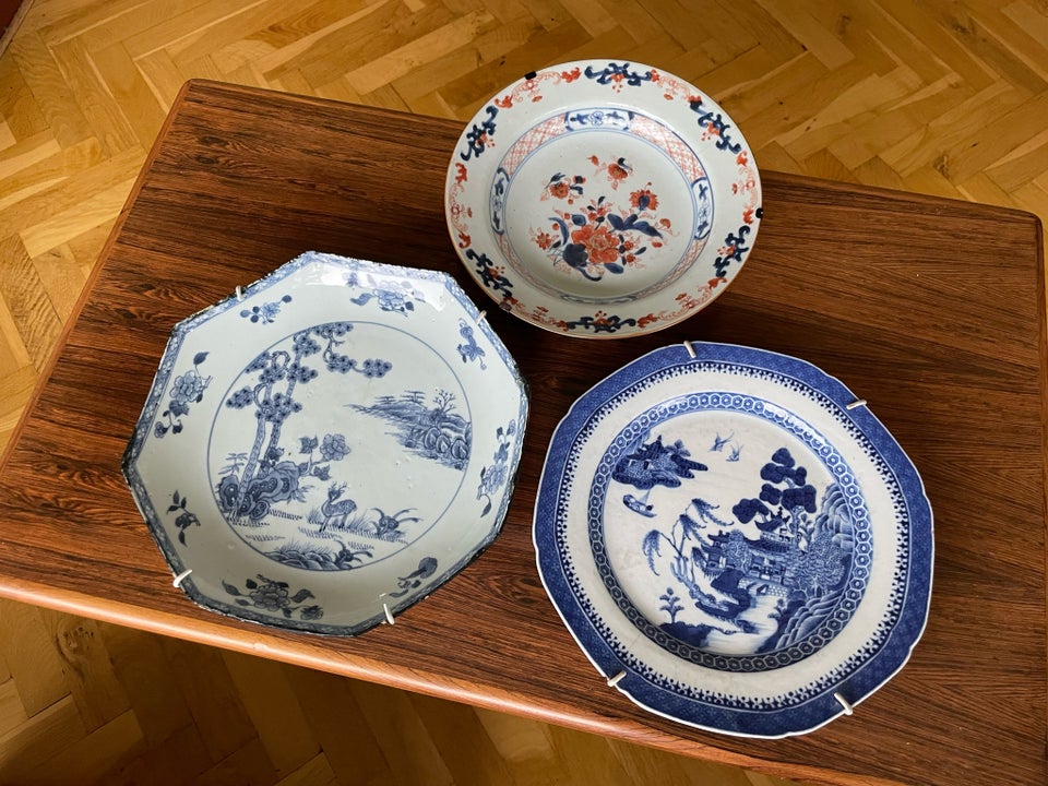 Antikke tallerkener, Porcelæn,