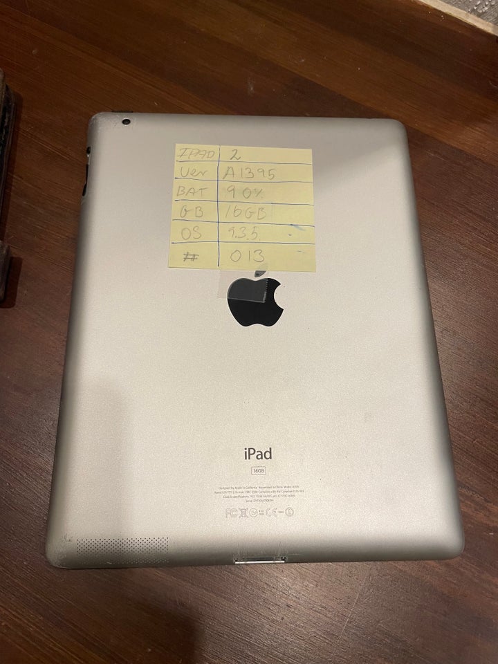 iPad 2, 16 GB, sort