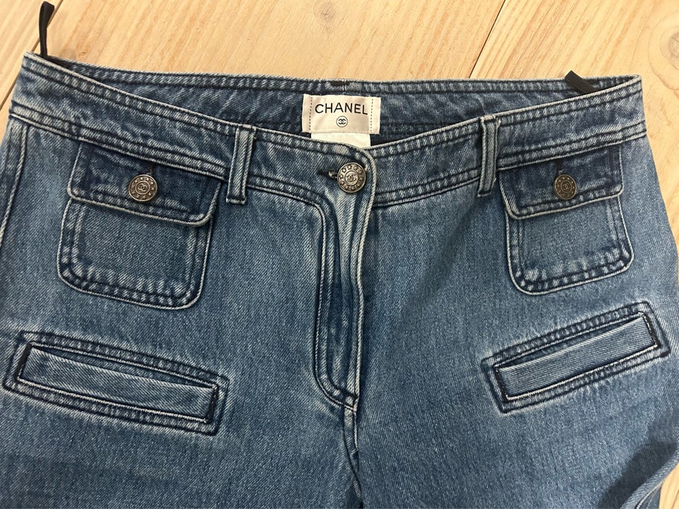 Jeans, Chanel, str. 38