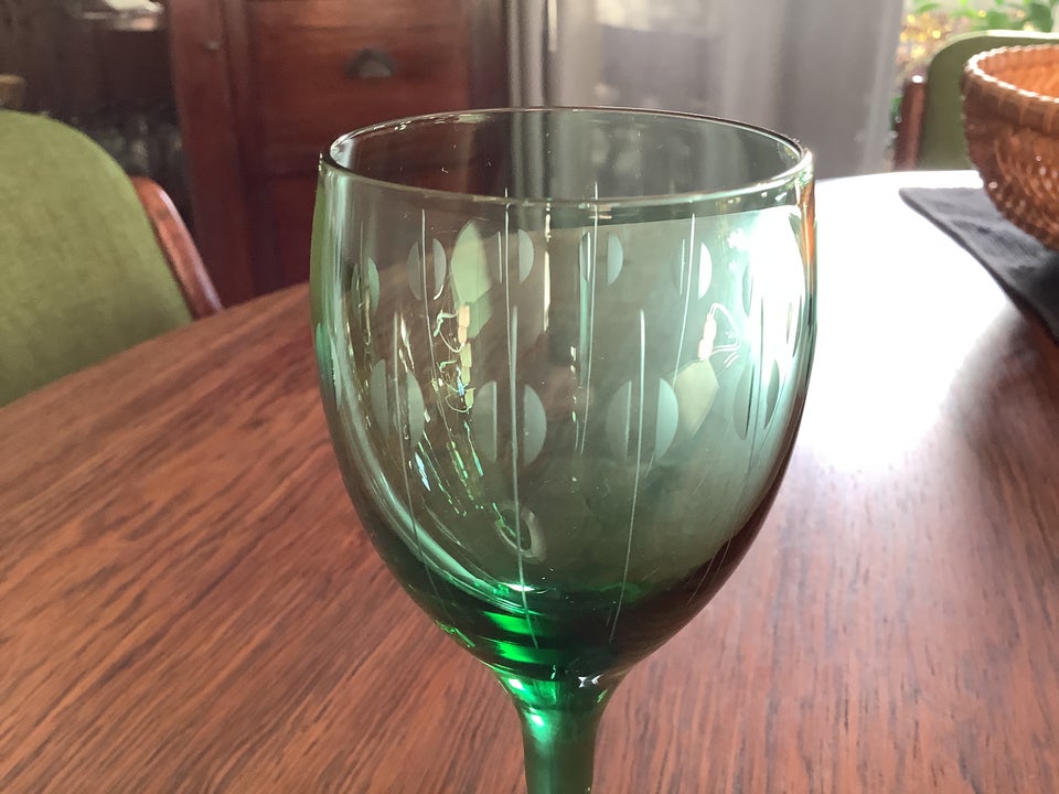 Glas, Grønt hvidvinsglas ,