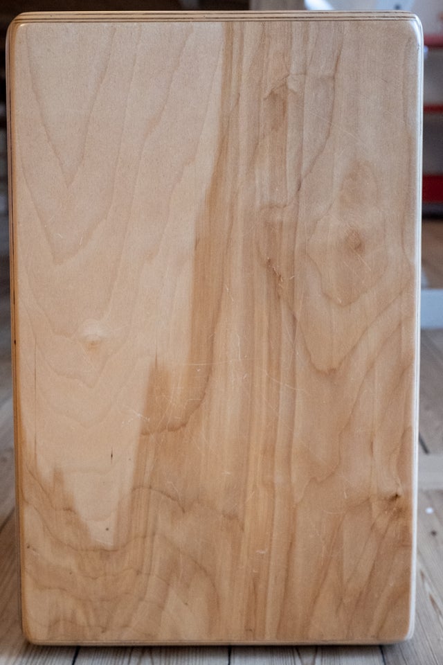 Andet, Pepote cajon tromme (model: