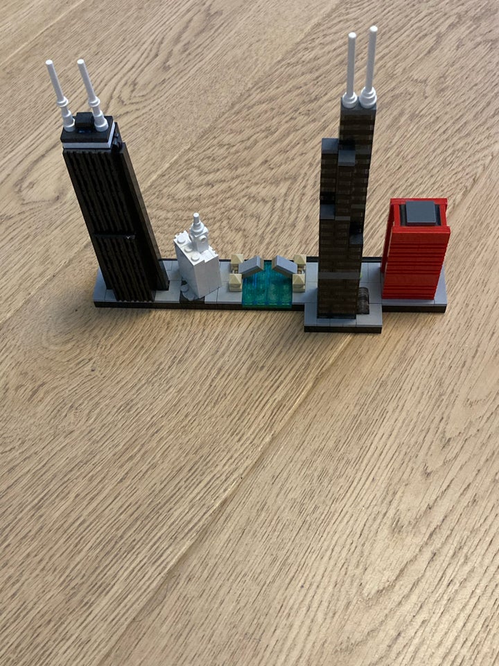 Lego Architecture 21033