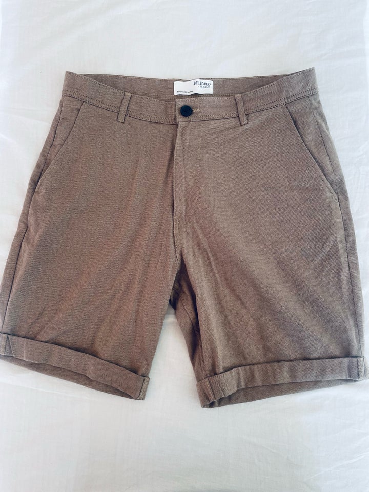 Shorts, Selected , str. 32