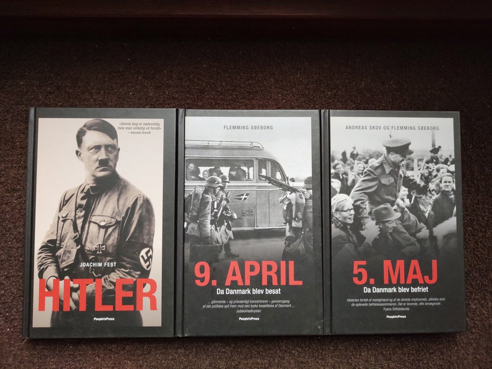 Bøger og blade, HITLER, 9 APRIL