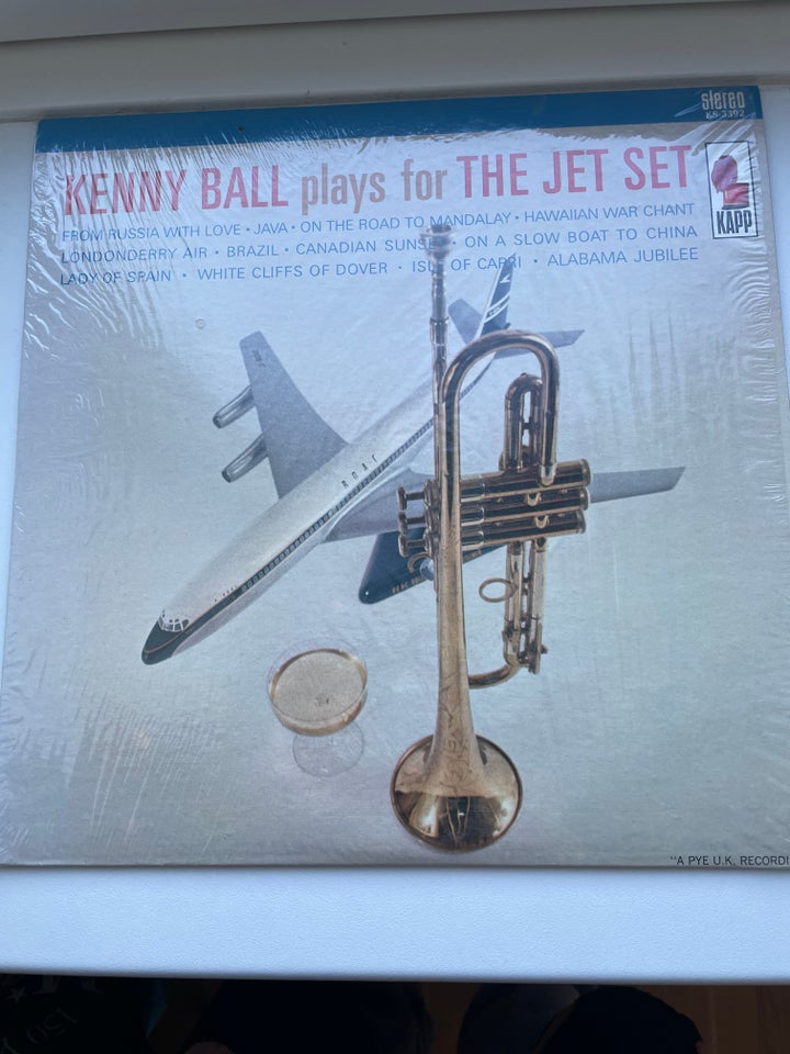 LP, Kenny Ball 1. Press, Plays for