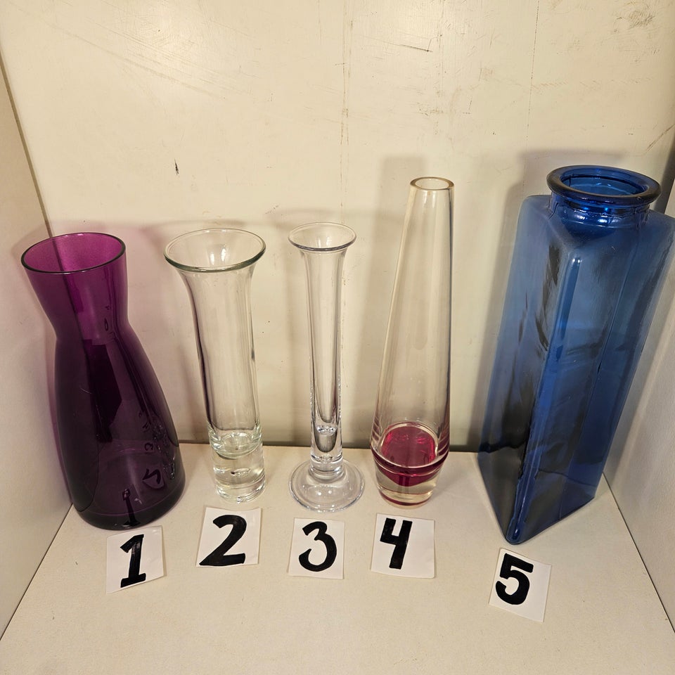 Glas Vaser Farvet glas