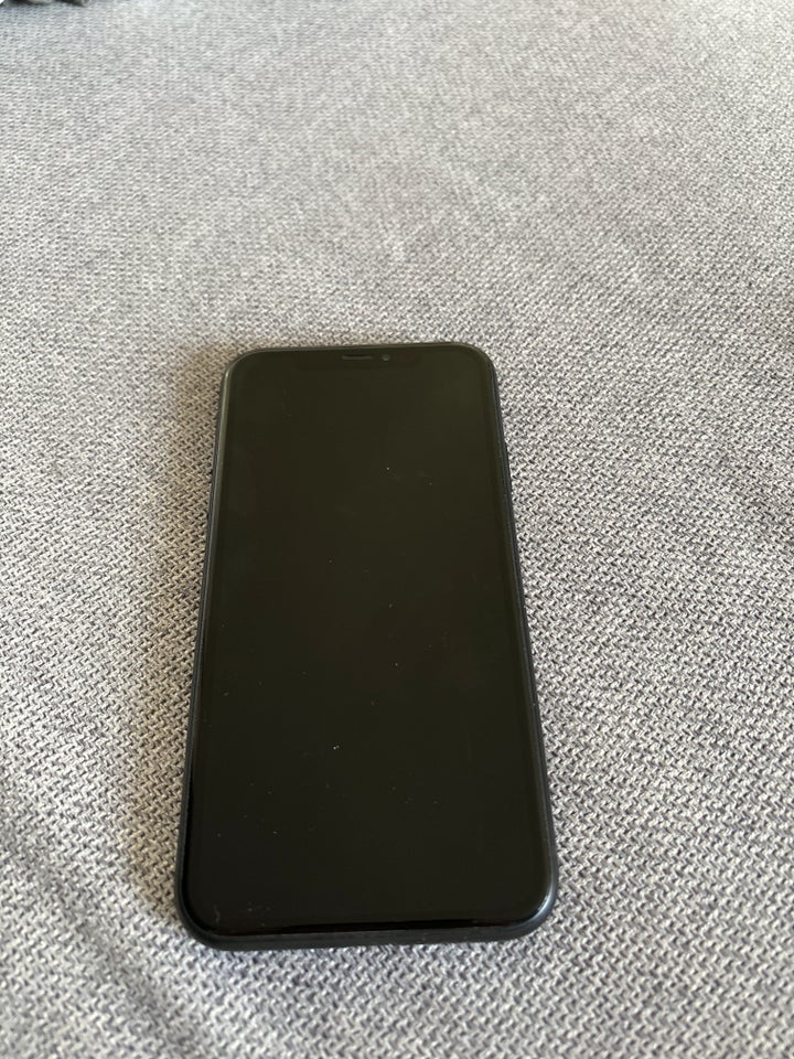 iPhone XR, 128 GB, sort