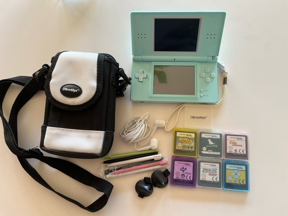 Nintendo DS Lite DS lite God