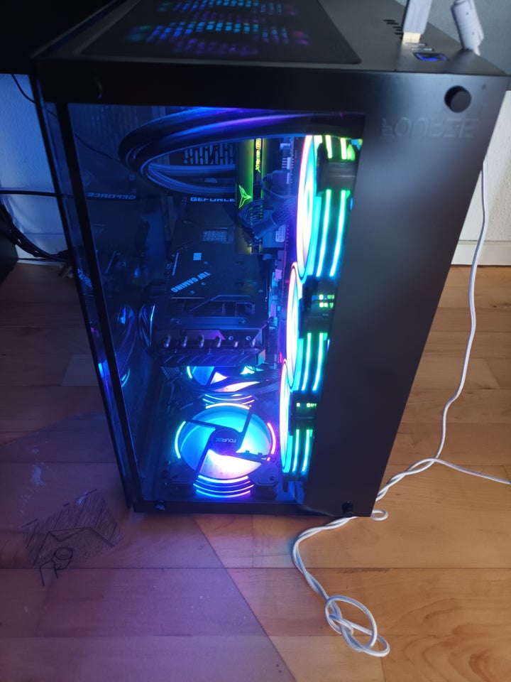 Selvbyg, I712700 Ghz, 32 GB ram