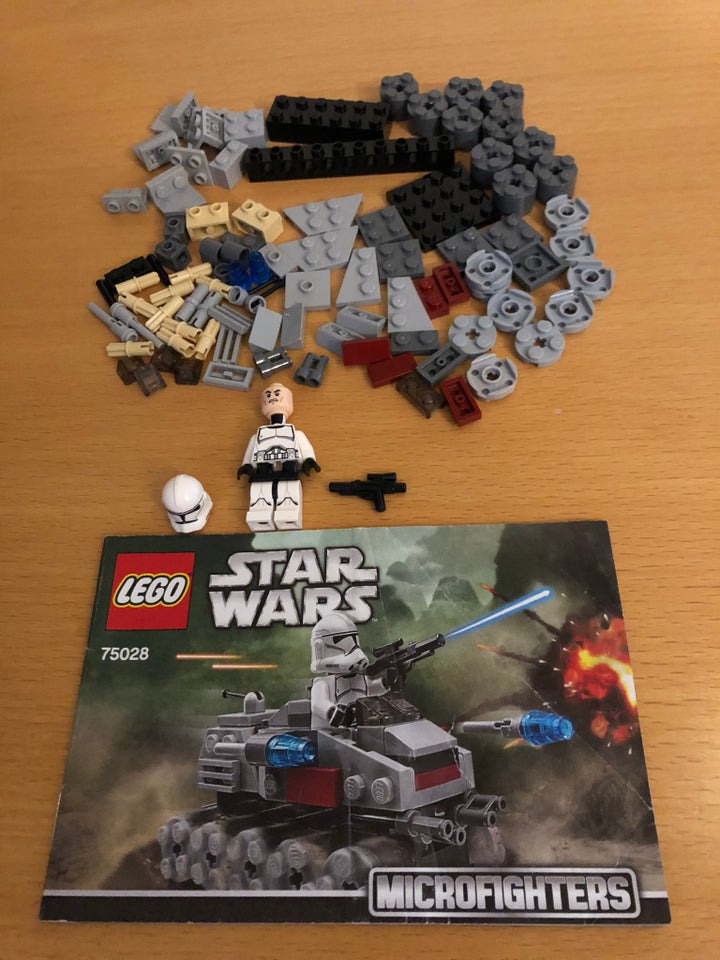 Lego Star Wars 75028