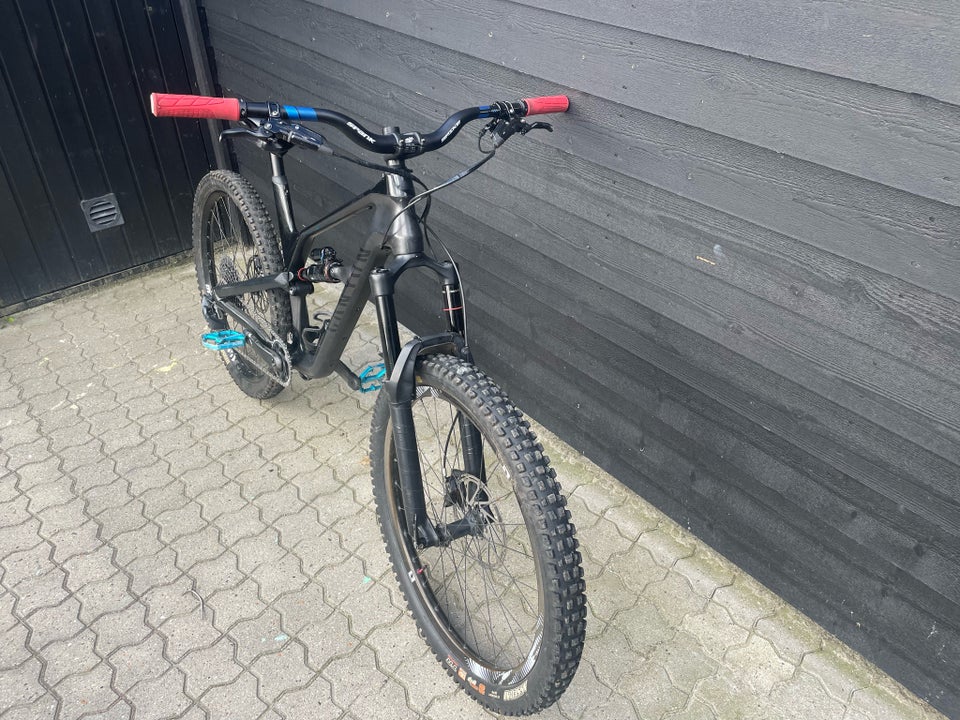 Canyon Spectral cf9, full