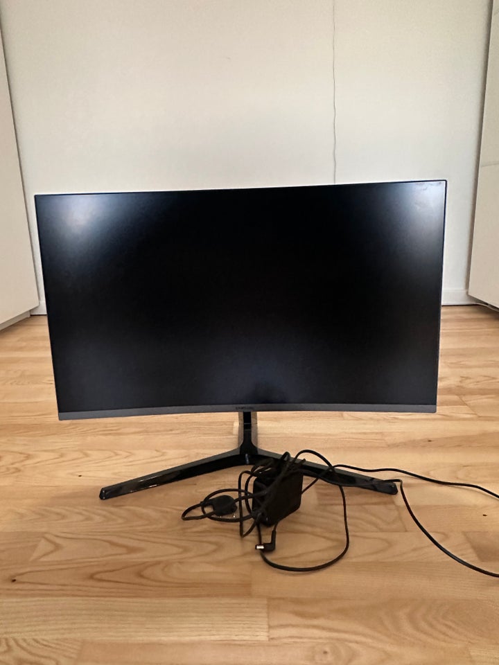 Samsung, C27SG58QQU (Kurvet LED