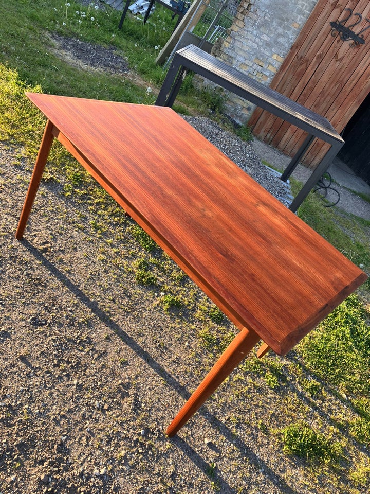 Anden arkitekt bord Teak