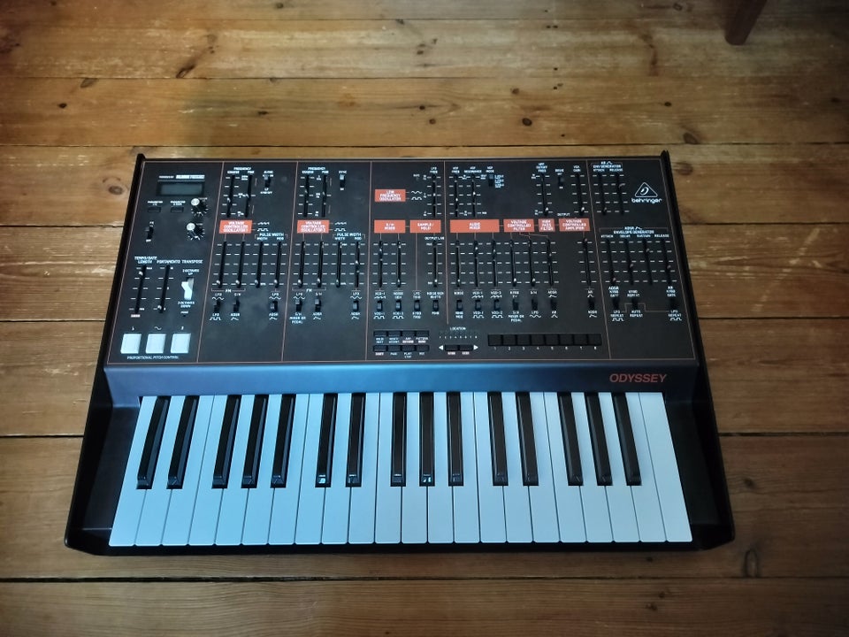 Synthesizer, Behringer Odyssey