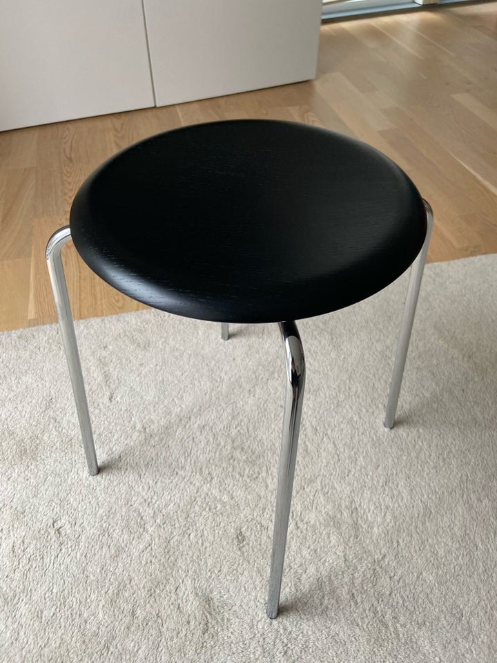 Arne Jacobsen Dot Stol