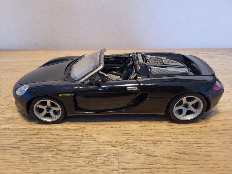 Modelbil, Porsche Carrera GT,