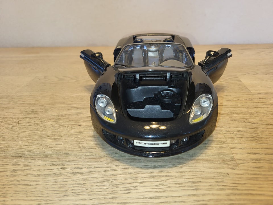 Modelbil, Porsche Carrera GT,