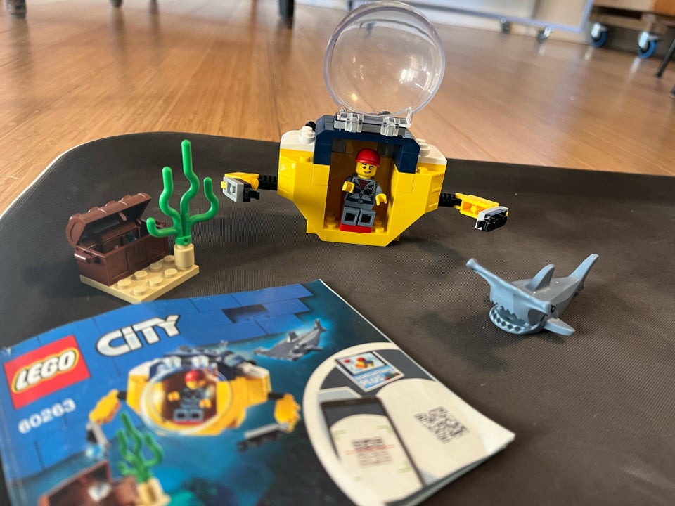 Lego City, 60263 LEGO City