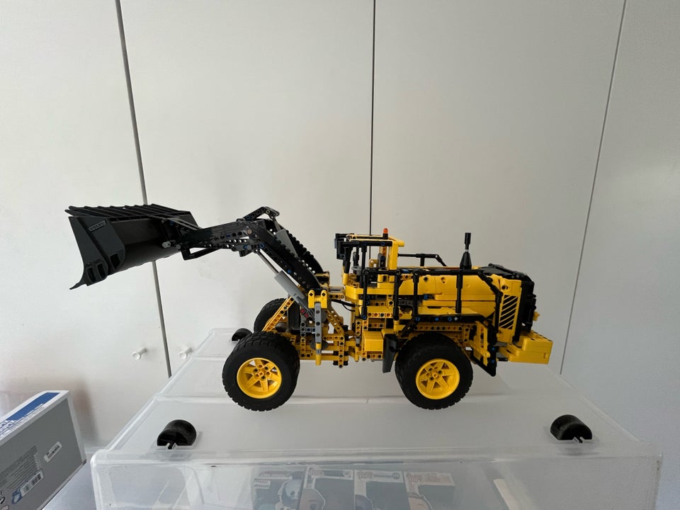 Lego Technic 42030