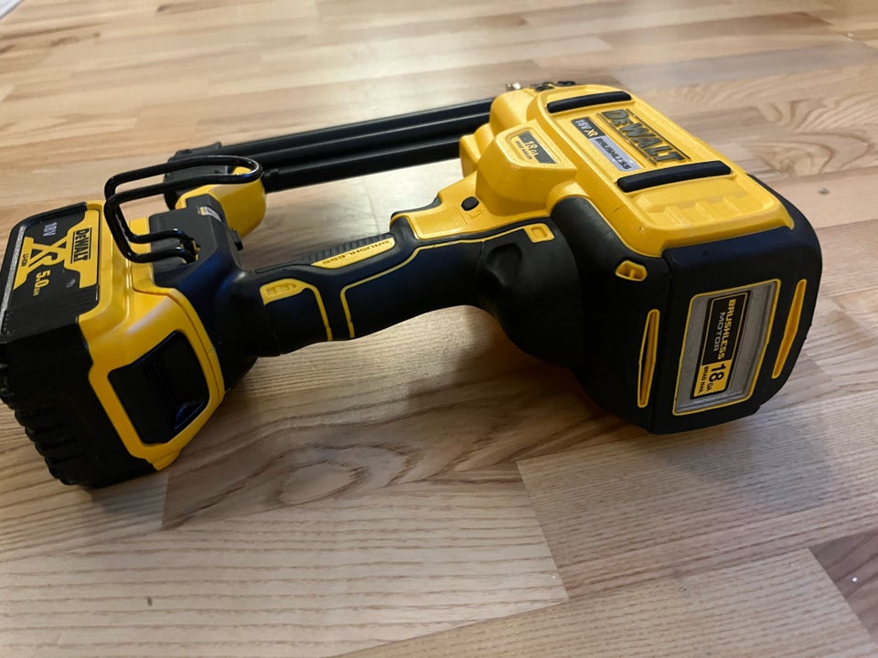 Dykkerpistol, Dewalt