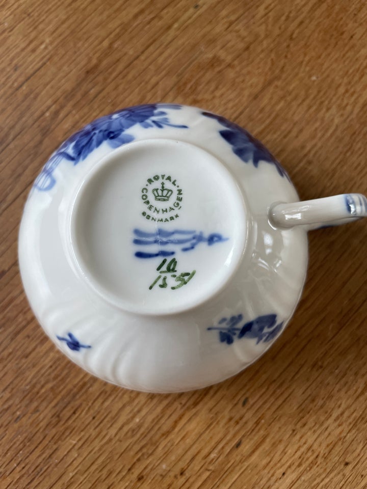 Porcelæn, Te kopper, Royal