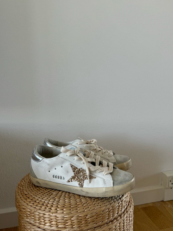 Sneakers str 37 Golden Goose