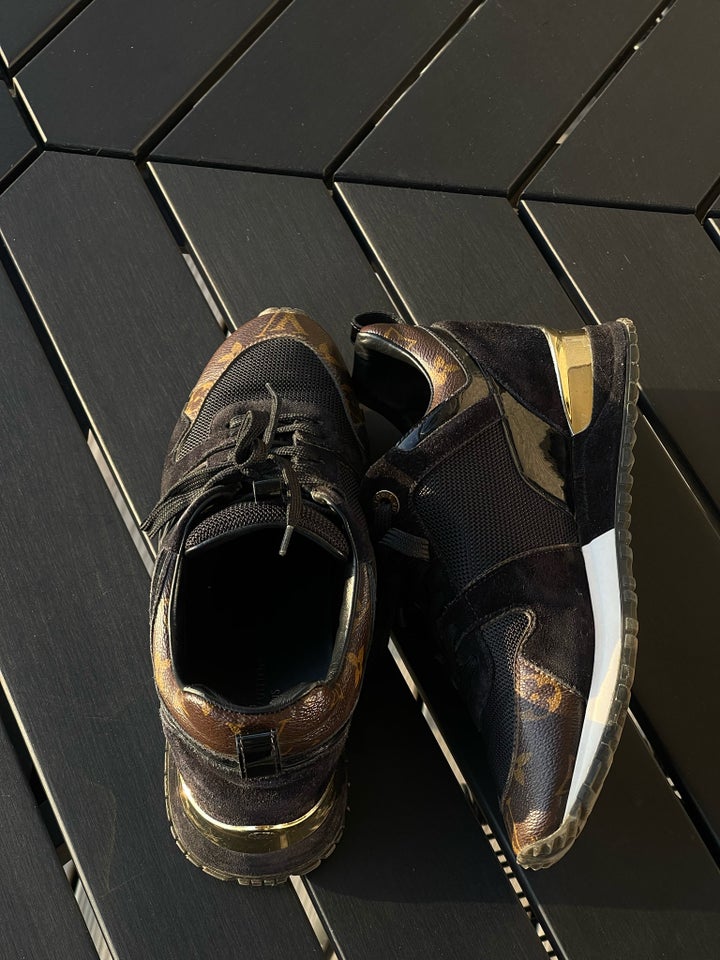 Sneakers str 37 Louis Vuitton