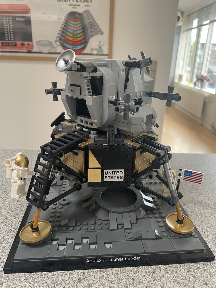 Lego Creator, 10266