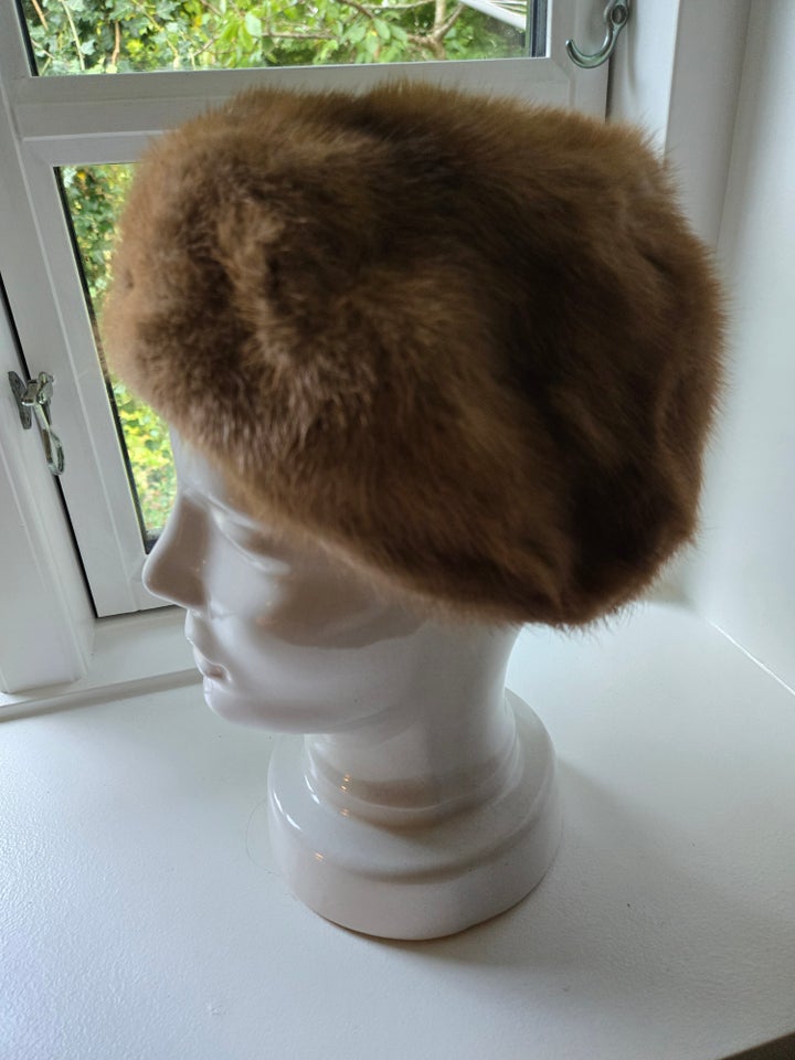 Hat 2 vintage minkhatte Ukendt