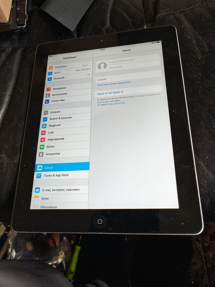 iPad 2, 16 GB, sort