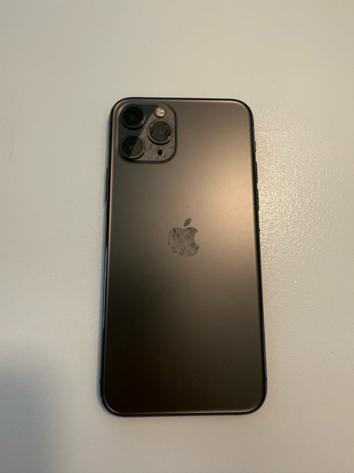 iPhone 11 Pro, 64 GB