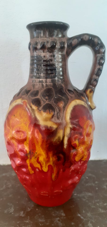 Vase W Germany