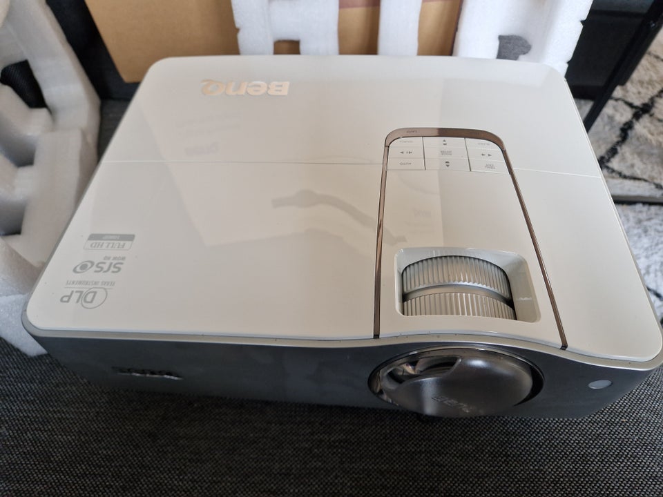 Projektor, BENQ, W1100