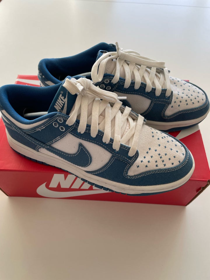 Sneakers, str. 40, Nike