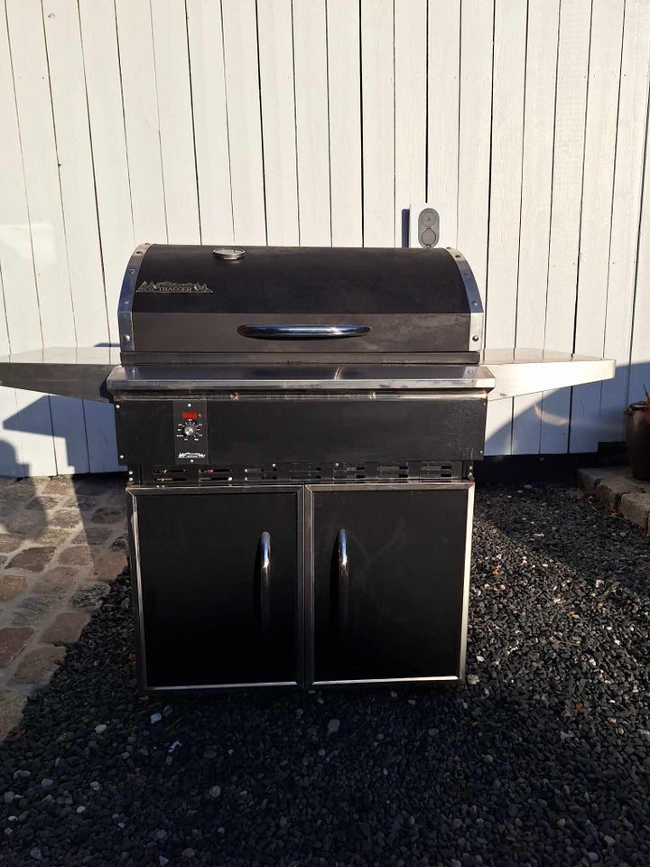 Anden grill, Traeger