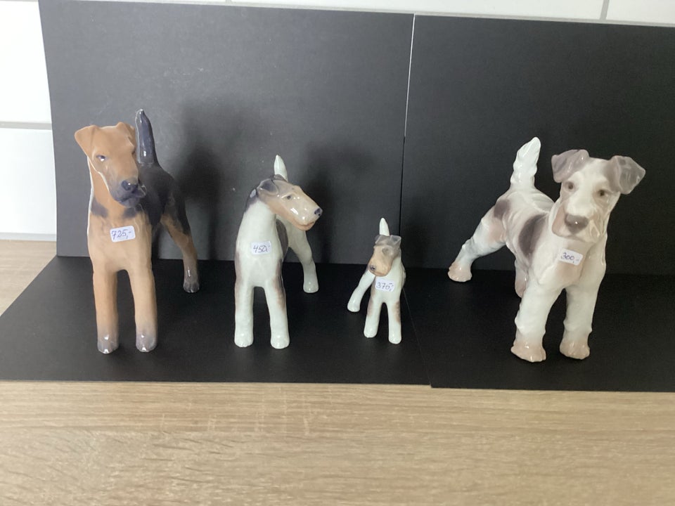 Hundefigurer i porcelæn Kgl og