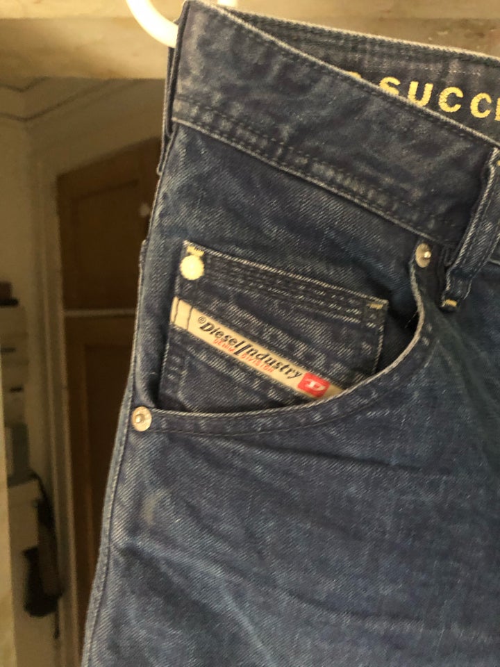 Jeans, Diesel, str. 30