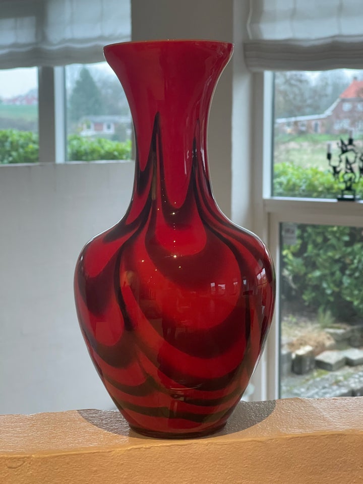 Glas, Stor og flot opaline glasvase