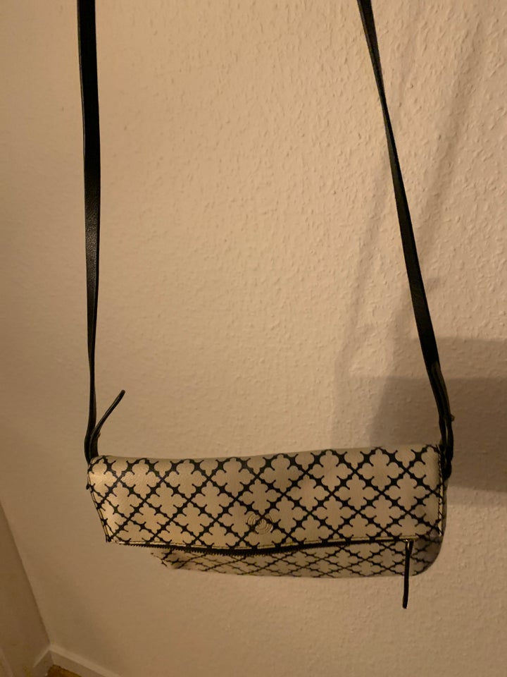 Crossbody By Malene Birger