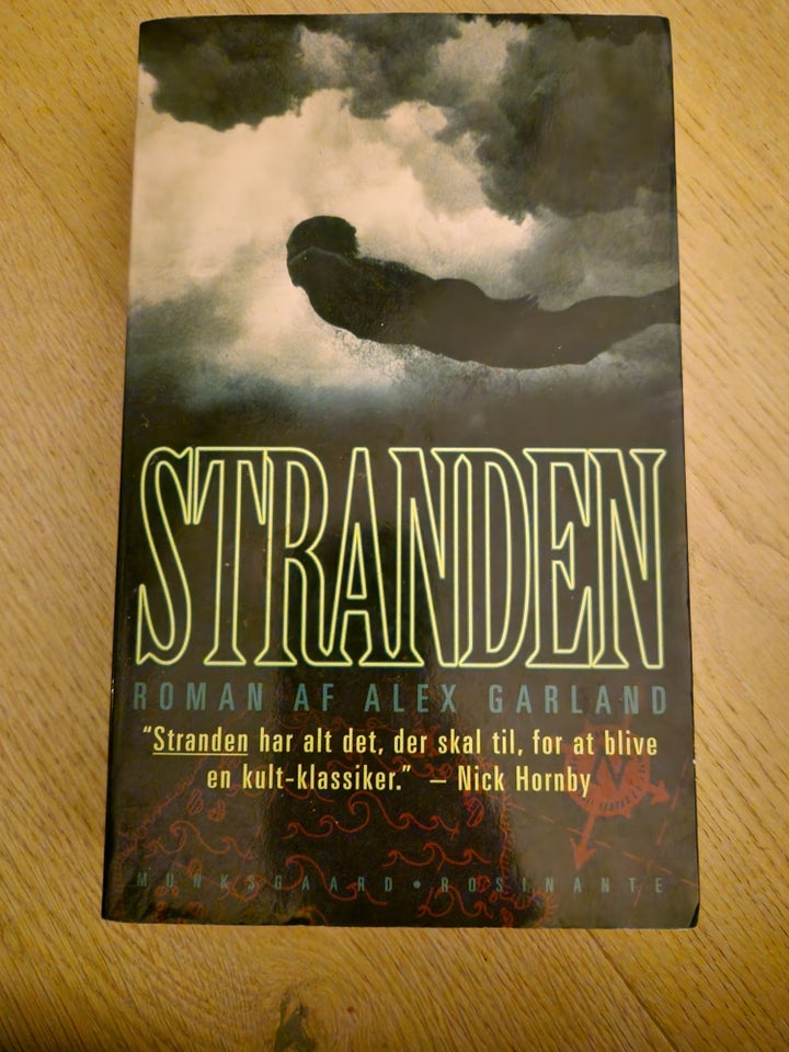 Stranden, Alex Garland, genre: