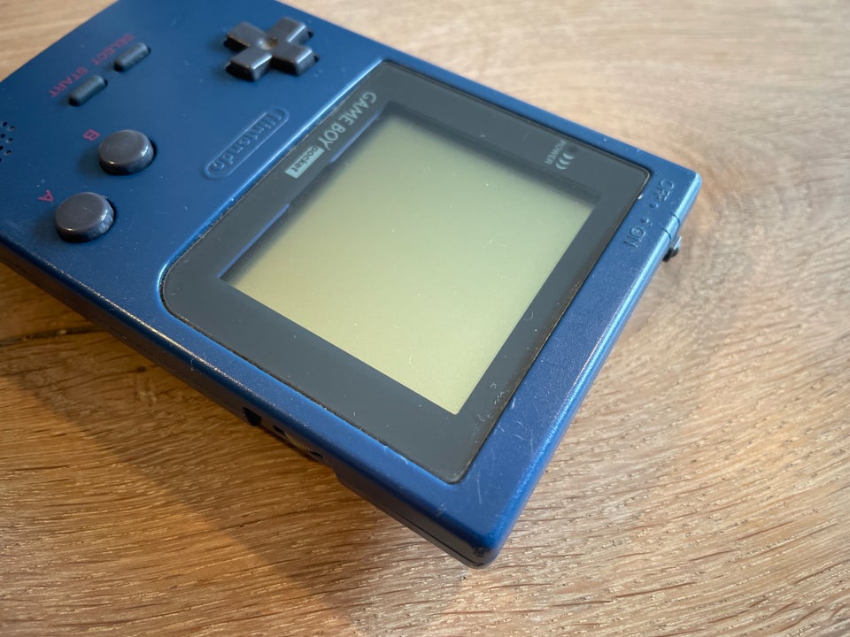 Nintendo Gameboy Pocket, MGB-001